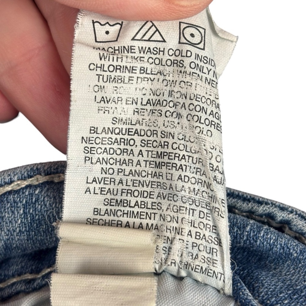 Wrangler Premium Patch Low-rise Bootcut Jeans – Sz 11x32 (Great Condition) - Picture 12 of 13